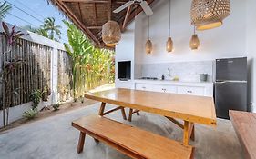 Blauset House II